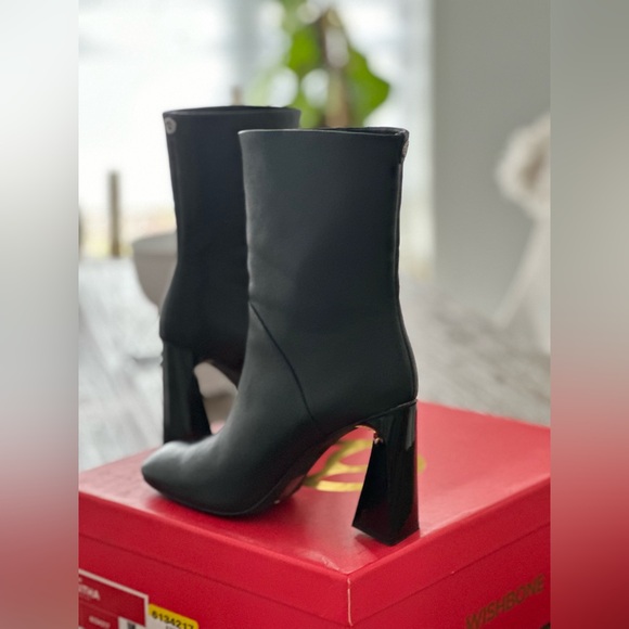 Wishbone TABITHA genuine leather Boots size 7.5 - Picture 3 of 8